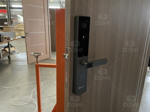 Modern Minimalist Solid Wood Interior Door - 图片 3